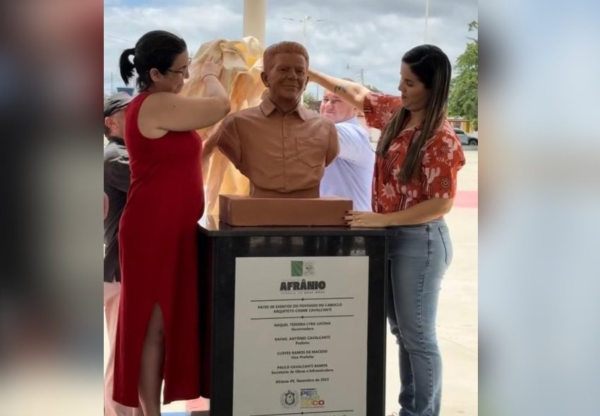 Homenagem: Busto de Cosme Cavalcanti é inaugurado no povoado Caboclo em Afrânio (PE) 
