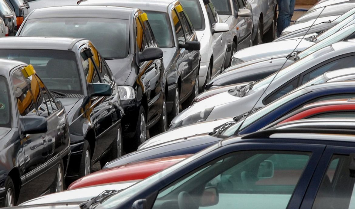 Financiamento de veículos cresce 12,8% no trimestre